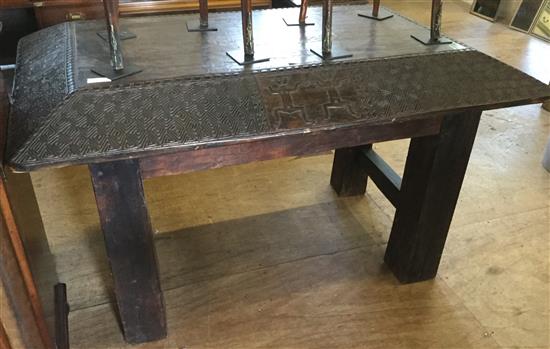 African altar table